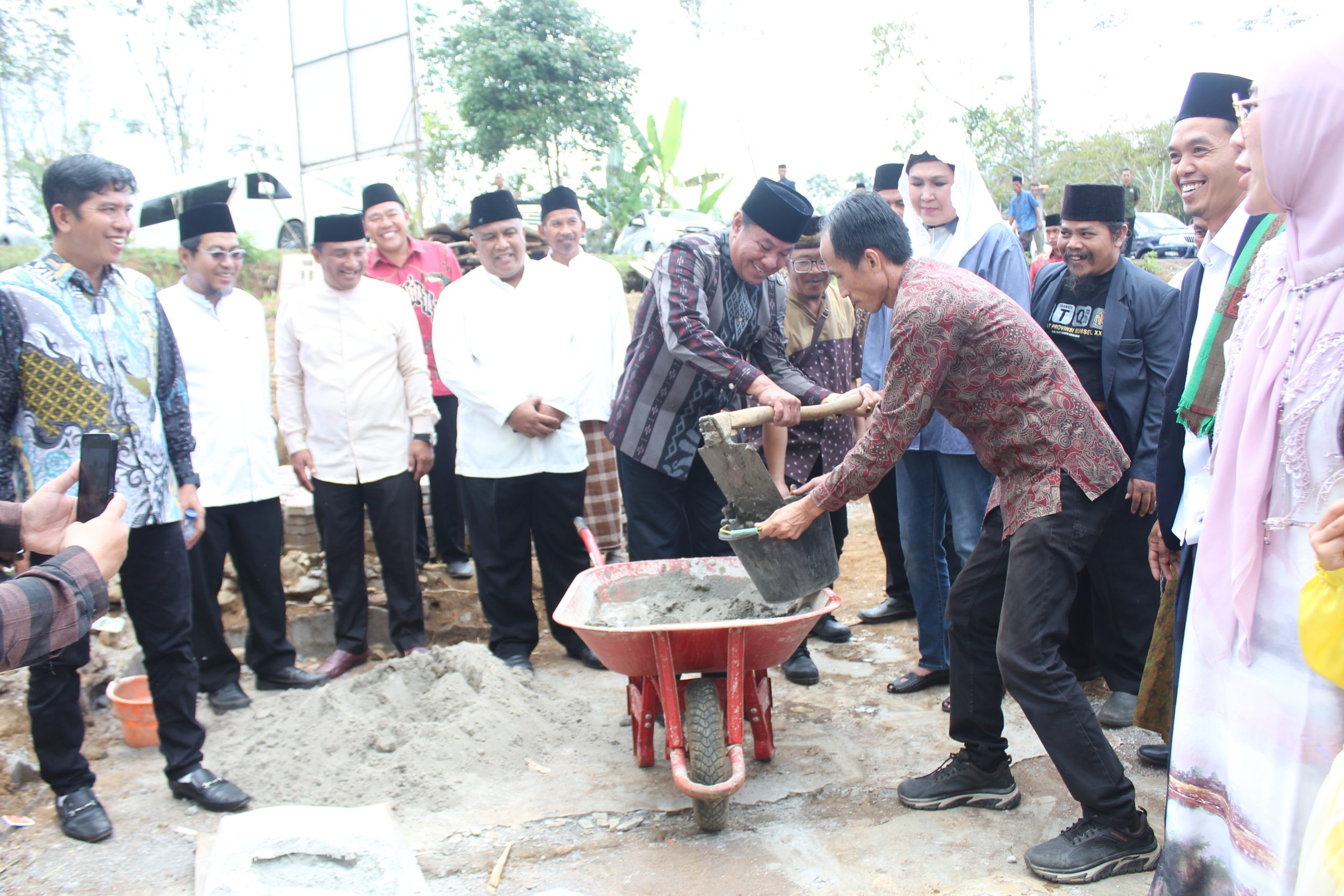 peletakan-batu-pertama-1-scaled.jpg